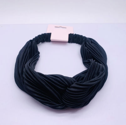 Pequeno Scrunchie de Veludo Negro Multiscene Leve