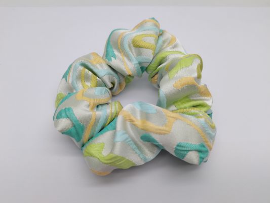 Chic e Diversas Cores Tecido Scrunchies Cores atraentes Estilo de moda