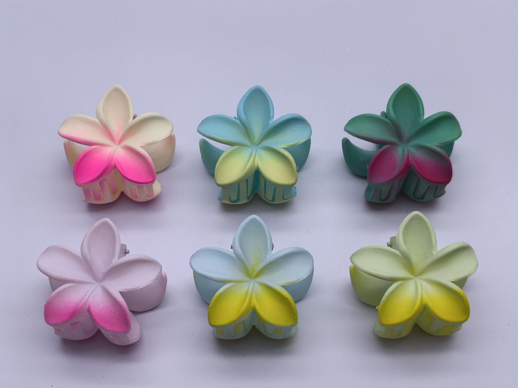 Acessório de cabelo floral para ocasiões casuais e de noivas